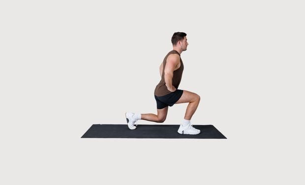 Alternating step through lunge